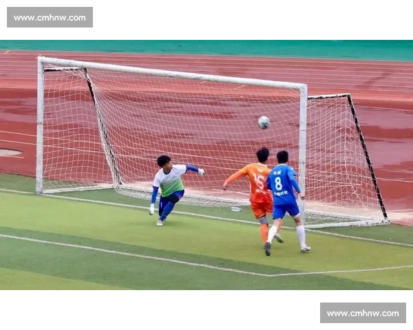 激发团队力量 提升足球比赛中的协作与默契能力 激发团队力量 提升足球比赛中的协作与默契能力